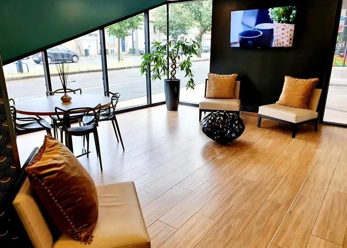 Appart'city Confort Chartrons Aparthotel